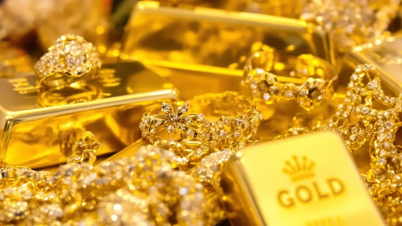 تغيرات أسعار الذهب في العراق اليوم الأحد 19 أبريل 2026 بالدينار والدولار